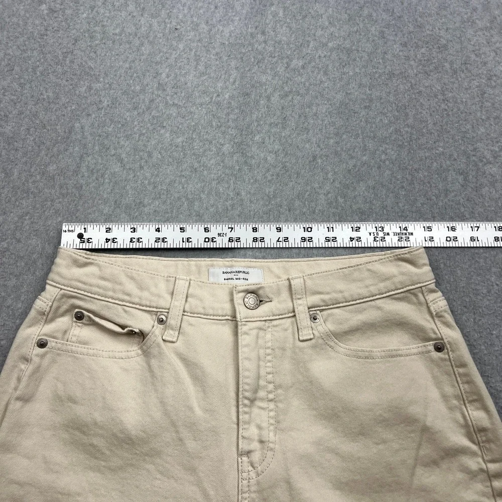 Banana Republic Barrel Jeans Womens 28/6 Ecru Ivory Ankle Darted Denim 804434